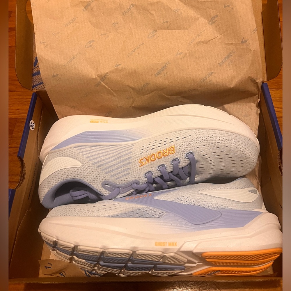 *NEW* Brooks Ghost Max 3 Wmns 9